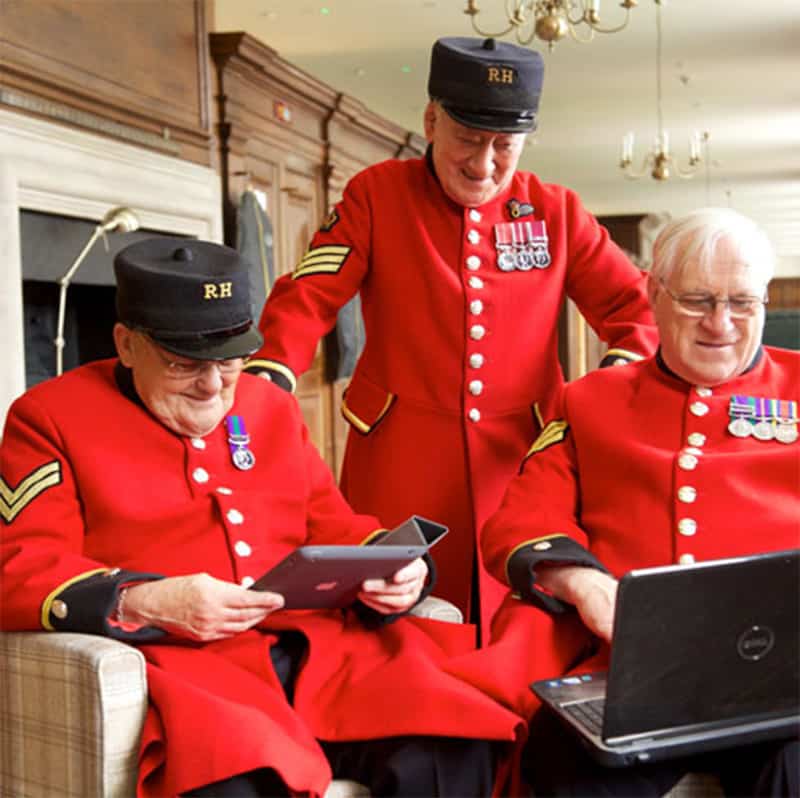 Chelsea pensioners with WiFi