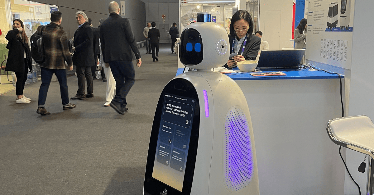 A smart robot on display at MWC